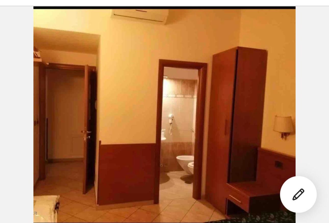 A Rosmini Suites Рим Экстерьер фото